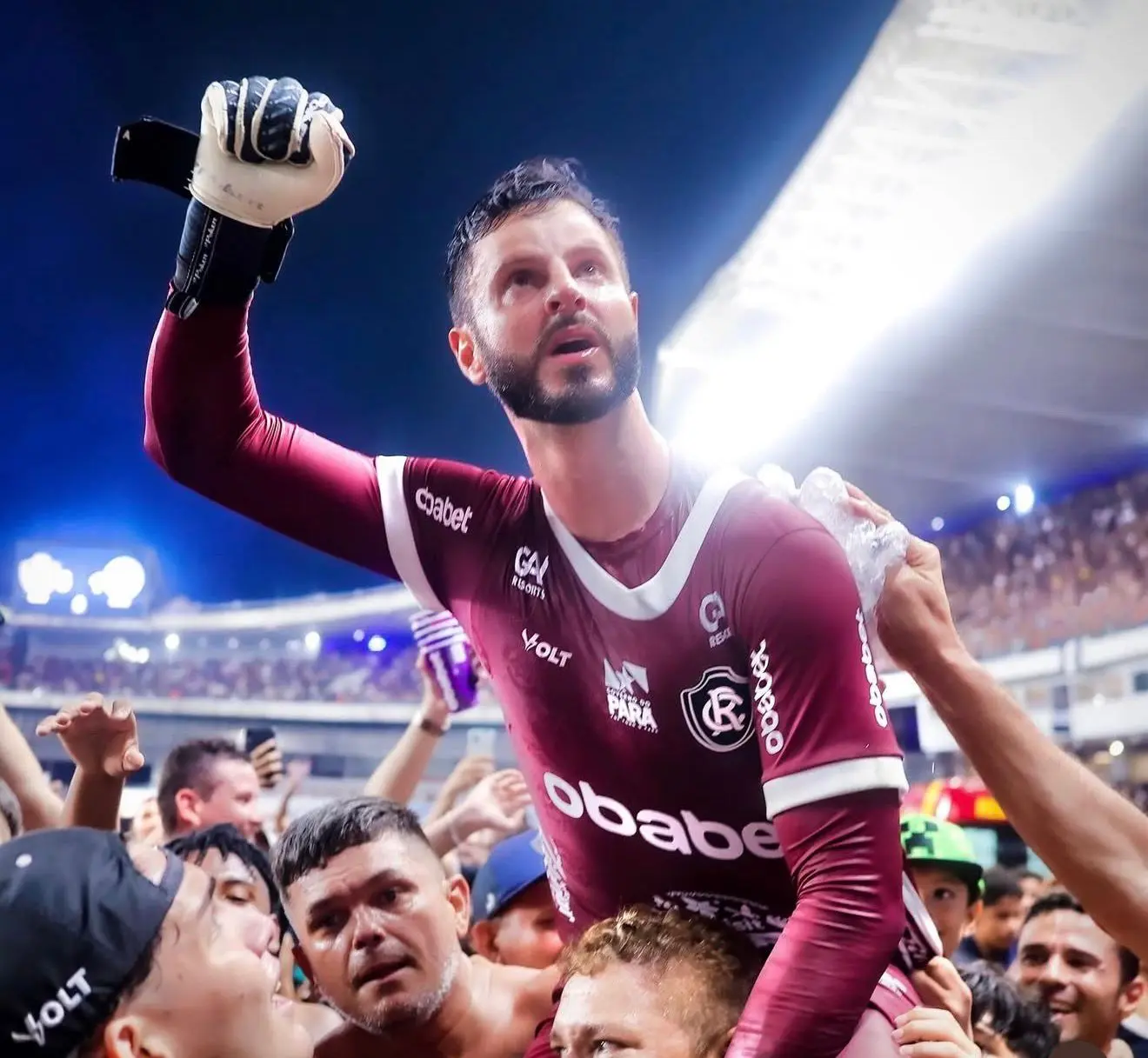 goleiro-ex-goias-renova-com-o-remo-ate-2026