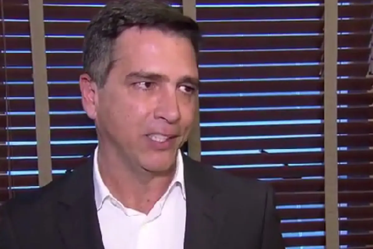 primo-de-caiado-e-medico-de-renome:-quem-e-o-cardiologista-que-atende-bolsonaro-na-pf