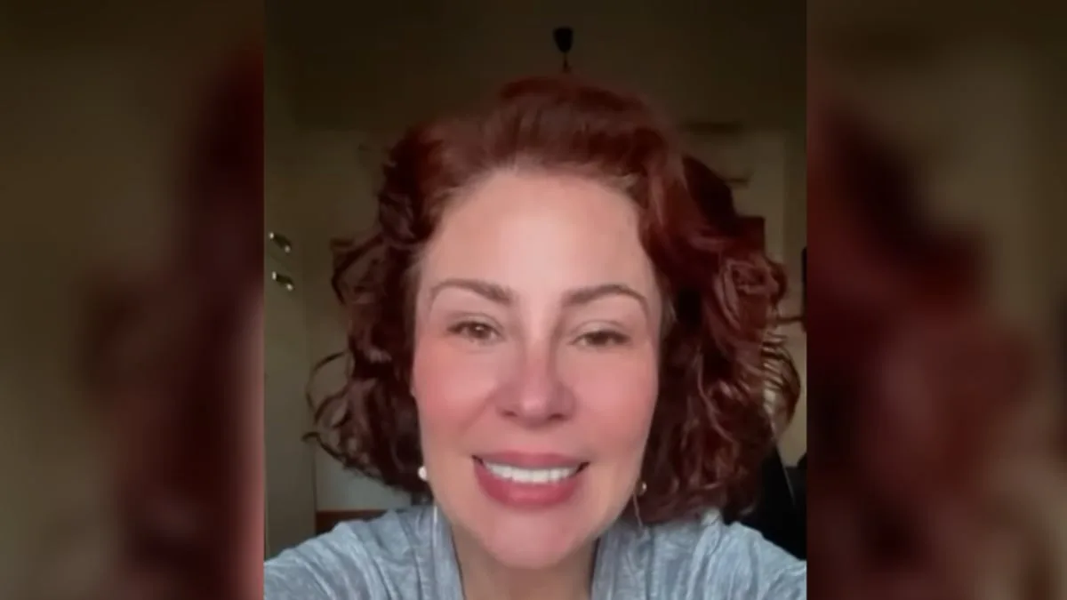 relator-vota-por-manter-mandato-de-carla-zambelli