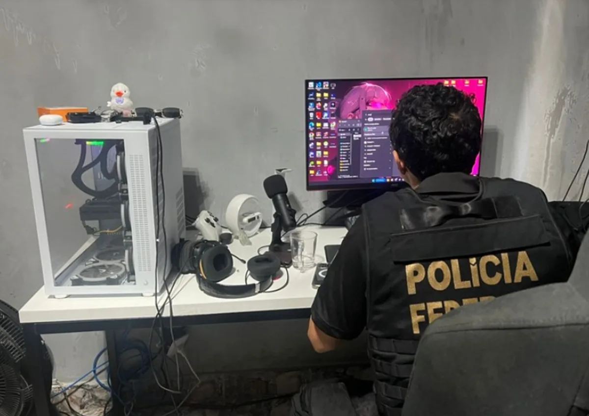 pf-faz-operacao-contra-suspeitos-de-hackear-sites-do-governo