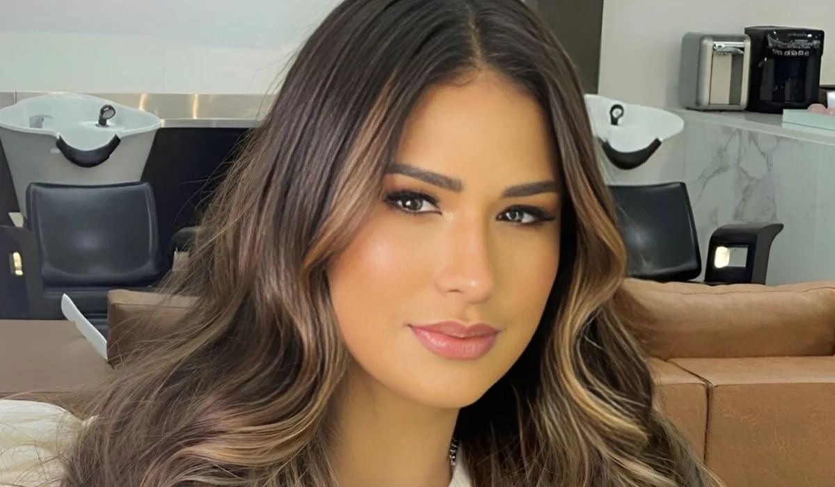 simone-mendes-se-emociona-ao-realizar-sonho-de-fa-de-94-anos;-veja-qual