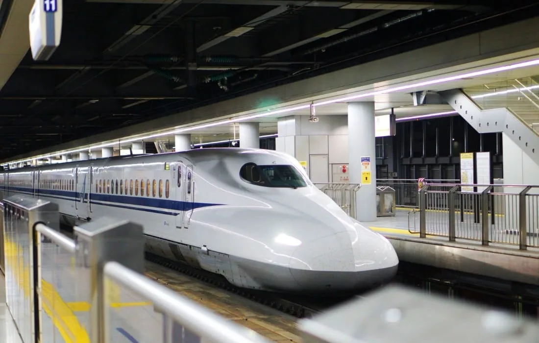 falha-em-controladora-causa-duas-separacoes-de-trens-no-shinkansen-tohoku-em-2024-e-2025