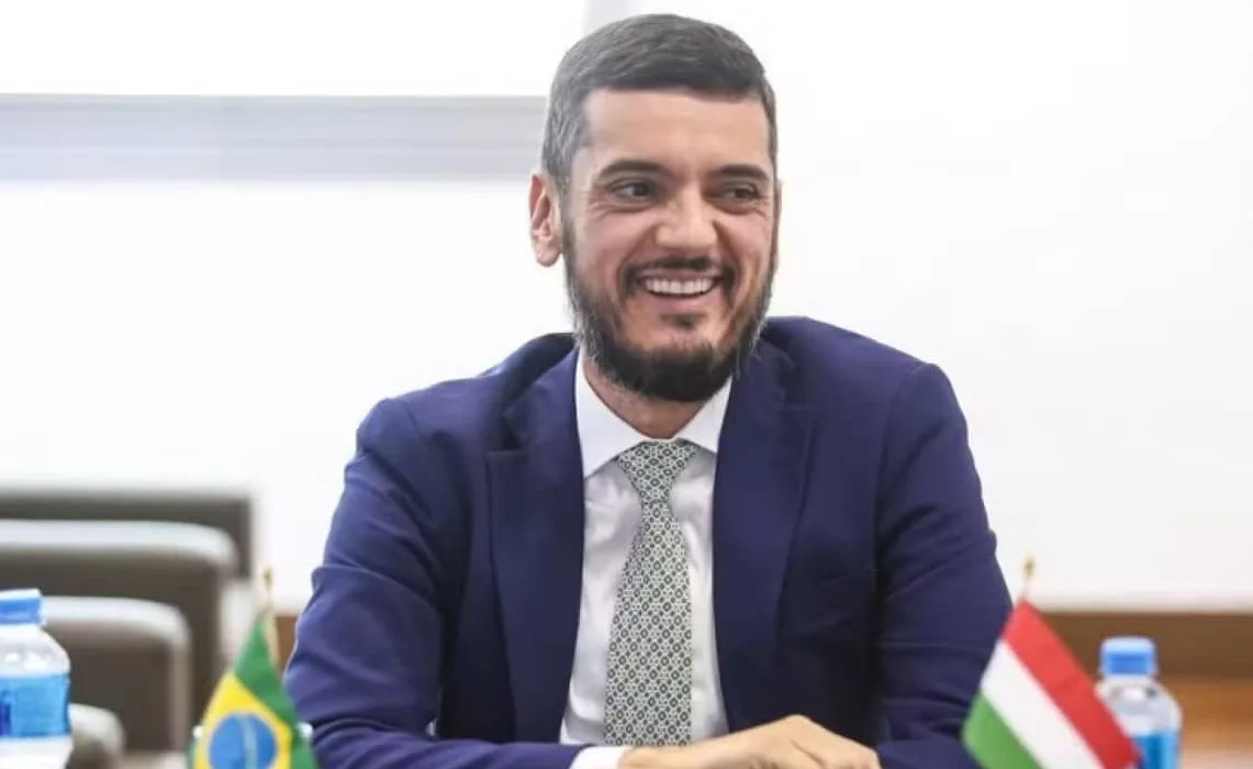 pf-prende-presidente-da-alerj-rodrigo-bacellar-por-vazamento-de-informacoes-na-investigacao-contra-th-joias