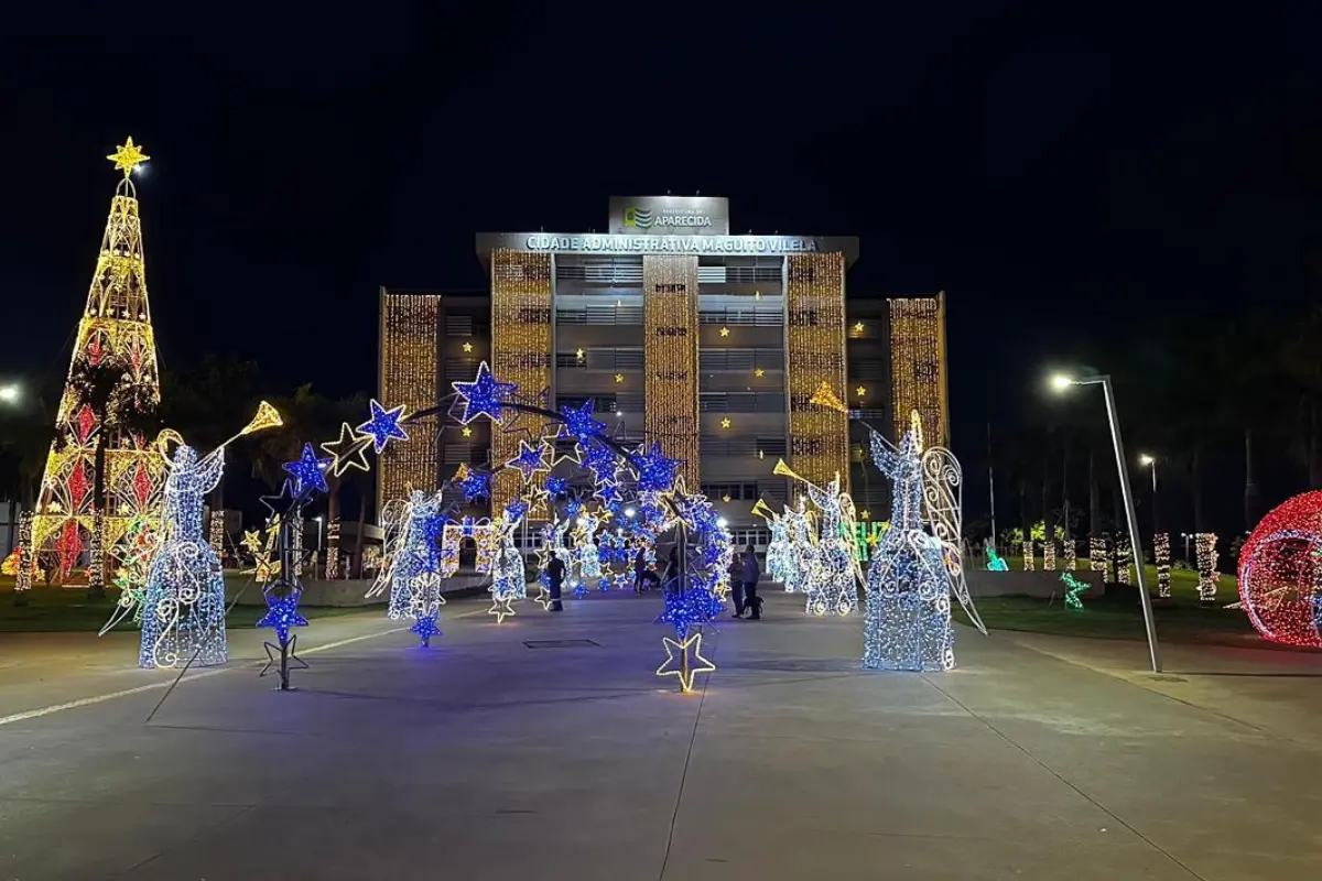 mais-de-um-milhao-de-pontos-de-luz-iluminam-natal-de-aparecida-ate-4-de-janeiro