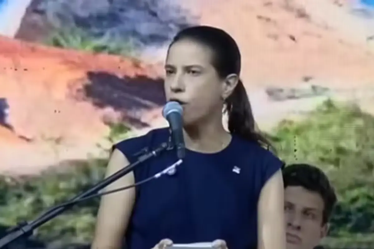 governadora-de-pernambuco-e-vaiada-em-evento-com-lula-e-reage:-‘se-fosse-homem,-nao-aconteceria’