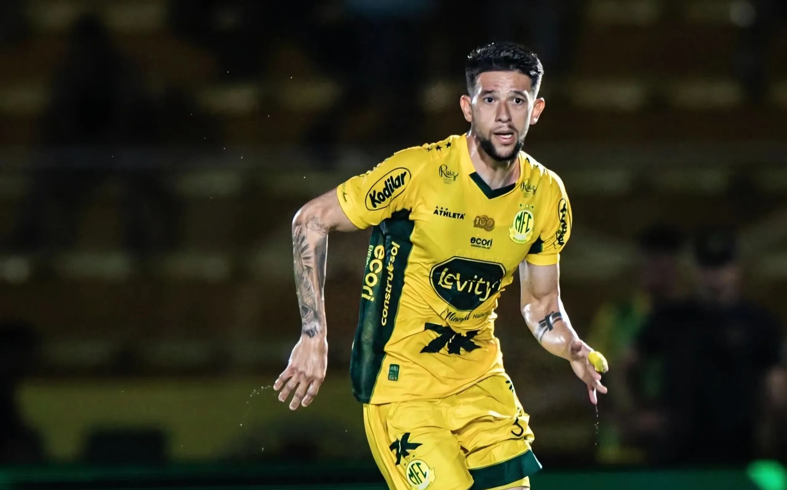 mirassol-exerce-compra-de-zagueiro-emprestado-pelo-vila-nova