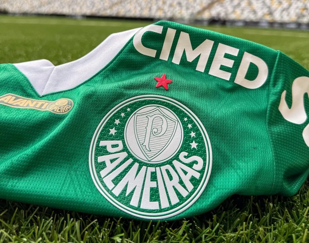 torcida-do-palmeiras-cobra-andre-do-wolves,-douglas-luiz-e-vitao-para-reforcos-em-2026