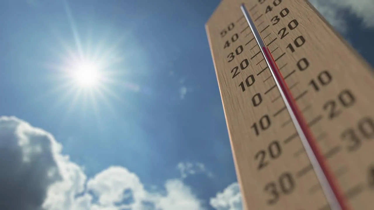 frente-fria-se-afasta-e-calor-volta-forte-em-sp-nesta-quinta-feira-com-pancadas-isoladas