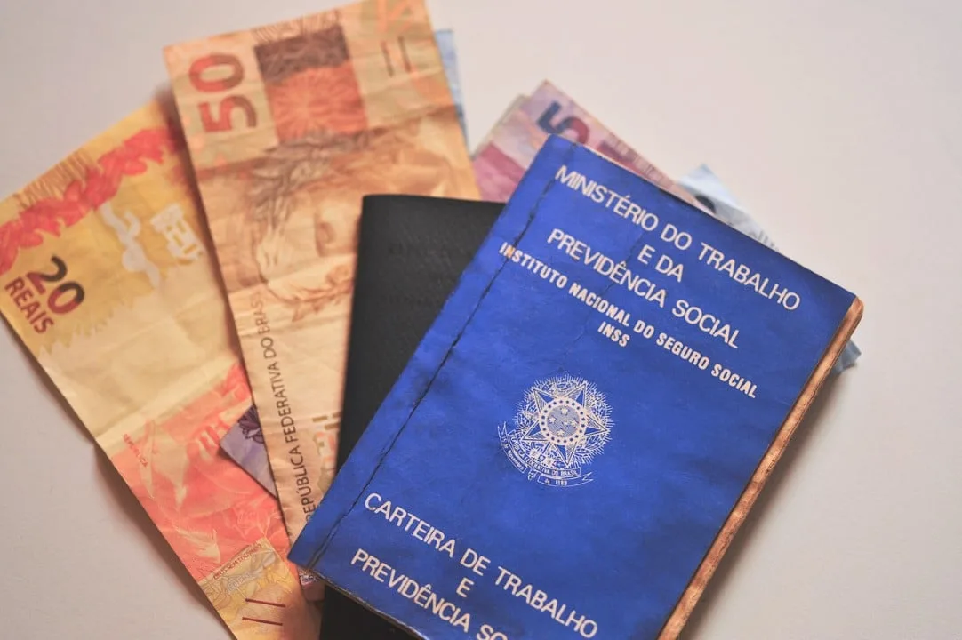 segunda-parcela-do-decimo-terceiro:-empresas-tem-ate-20-de-dezembro-para-quitacao