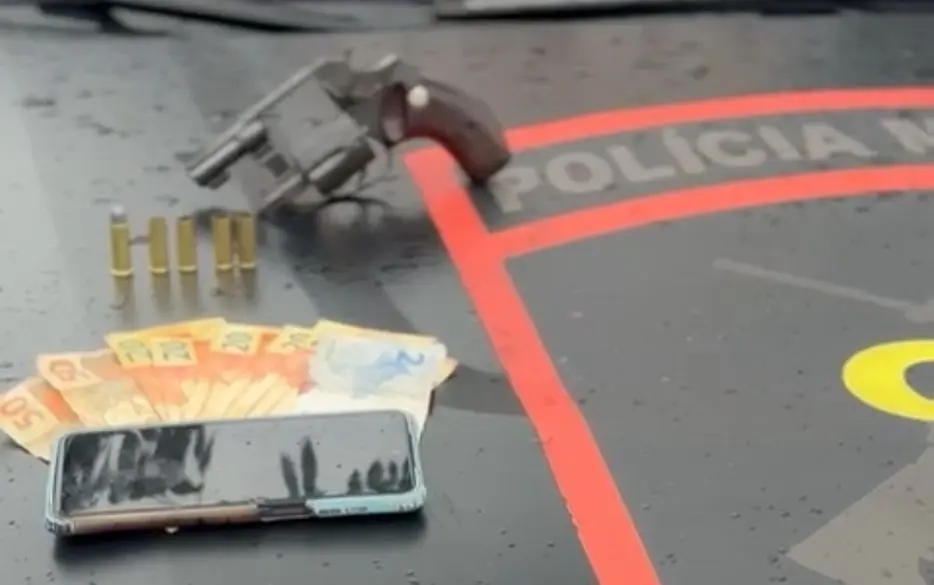 suspeito-de-assaltar-loja-de-roupas-infantis-morre-em-confronto-com-pms,-em-trindade