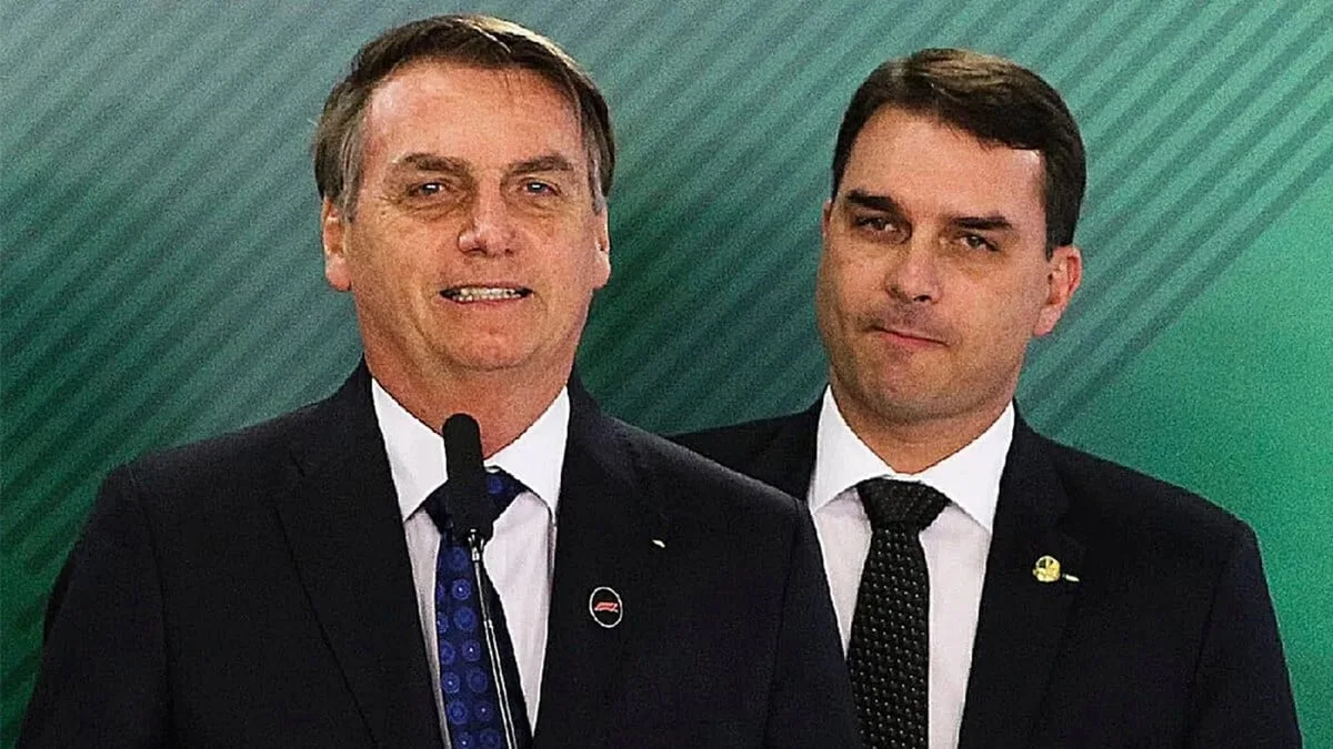 jair-bolsonaro-escolhe-flavio-para-2026-e-avisa-tarcisio,-diz-colunista