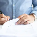 funcionario-frauda-r$-830-mil-em-emprestimos-consignados-de-empresa-farmaceutica-de-aparecida