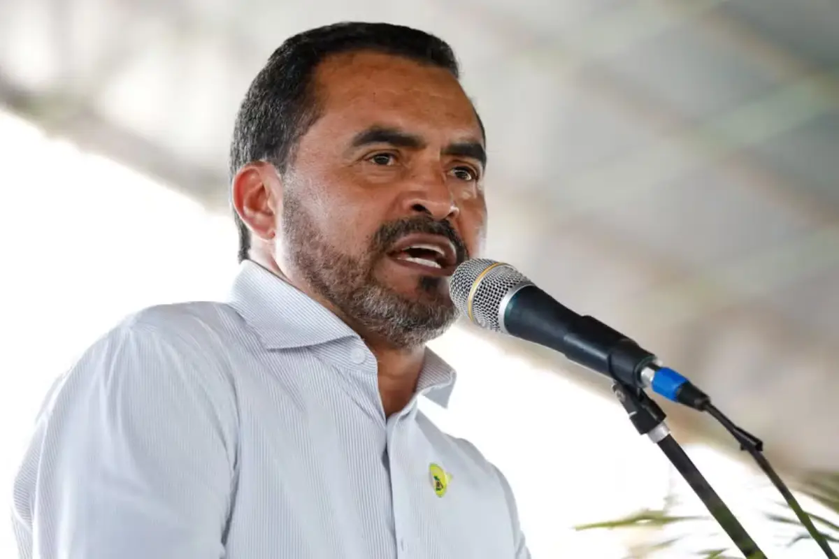 ministro-do-stf-suspende-afastamento-do-governador-do-tocantins-do-cargo