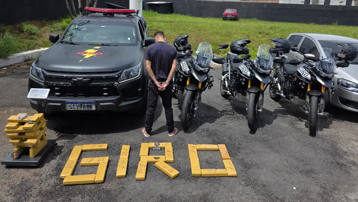 homem-e-preso-com-mais-de-30-tabletes-de-maconha-escondidos-em-casa,-em-senador-canedo