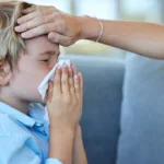 surto-de-gripe-na-irlanda-do-norte-faz-170-alunos-faltarem-em-um-dia-e-lota-hospitais-infantis