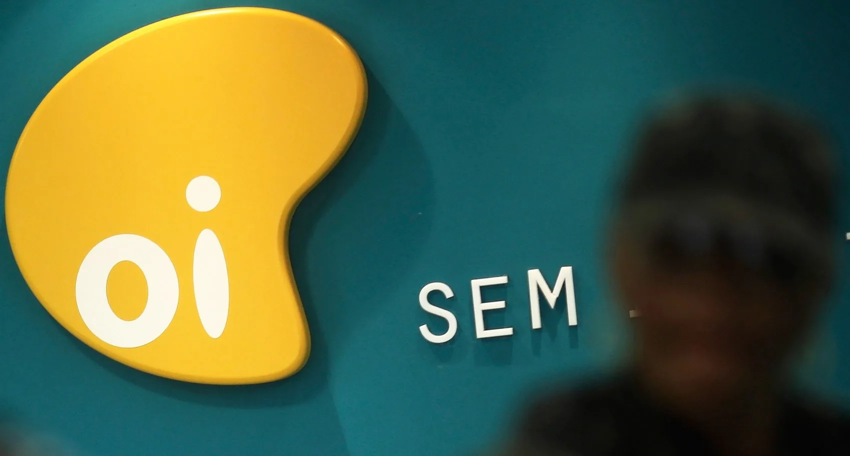 falencia-da-oi:-entenda-como-ficam-clientes,-trafego-aereo-e-outros-servicos-essenciais