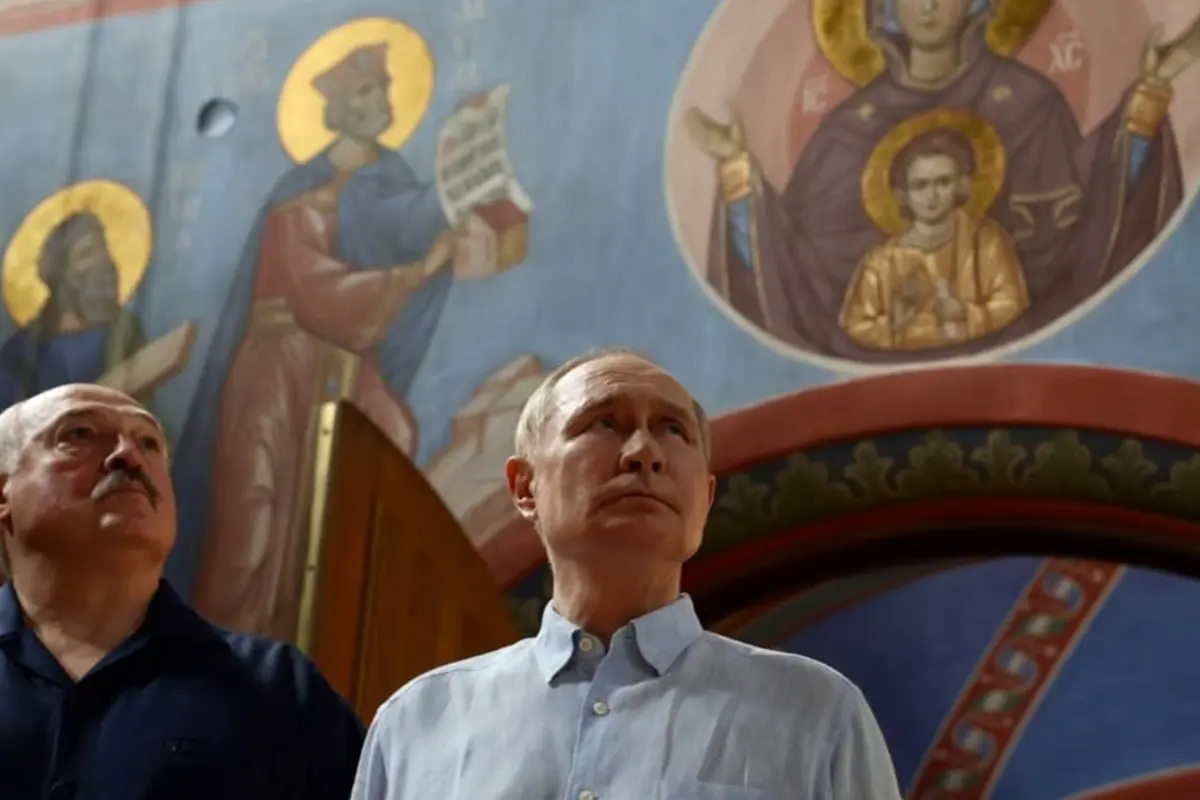 kremlin-diz-que-nova-estrategia-de-seguranca-dos-eua-esta-alinhada-a-visao-de-mundo-da-russia