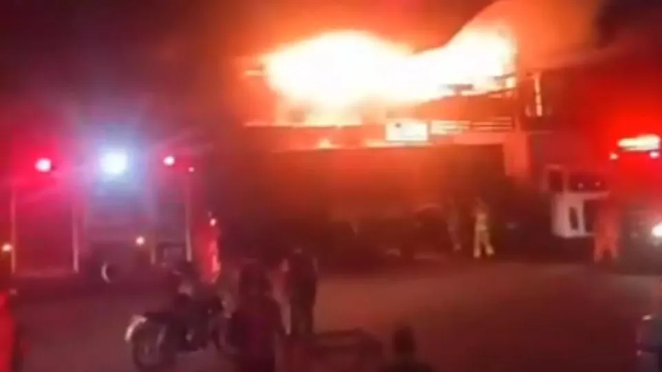 Rio Ceasa: Massive Fire Devastates 28 Stores