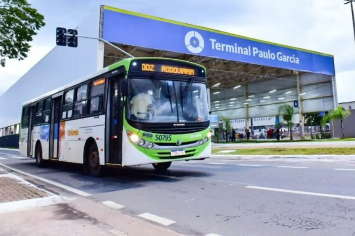 diante-de-ameacas-de-greve,-rapido-araguaia-anuncia-que-pagou-salarios-atrasados