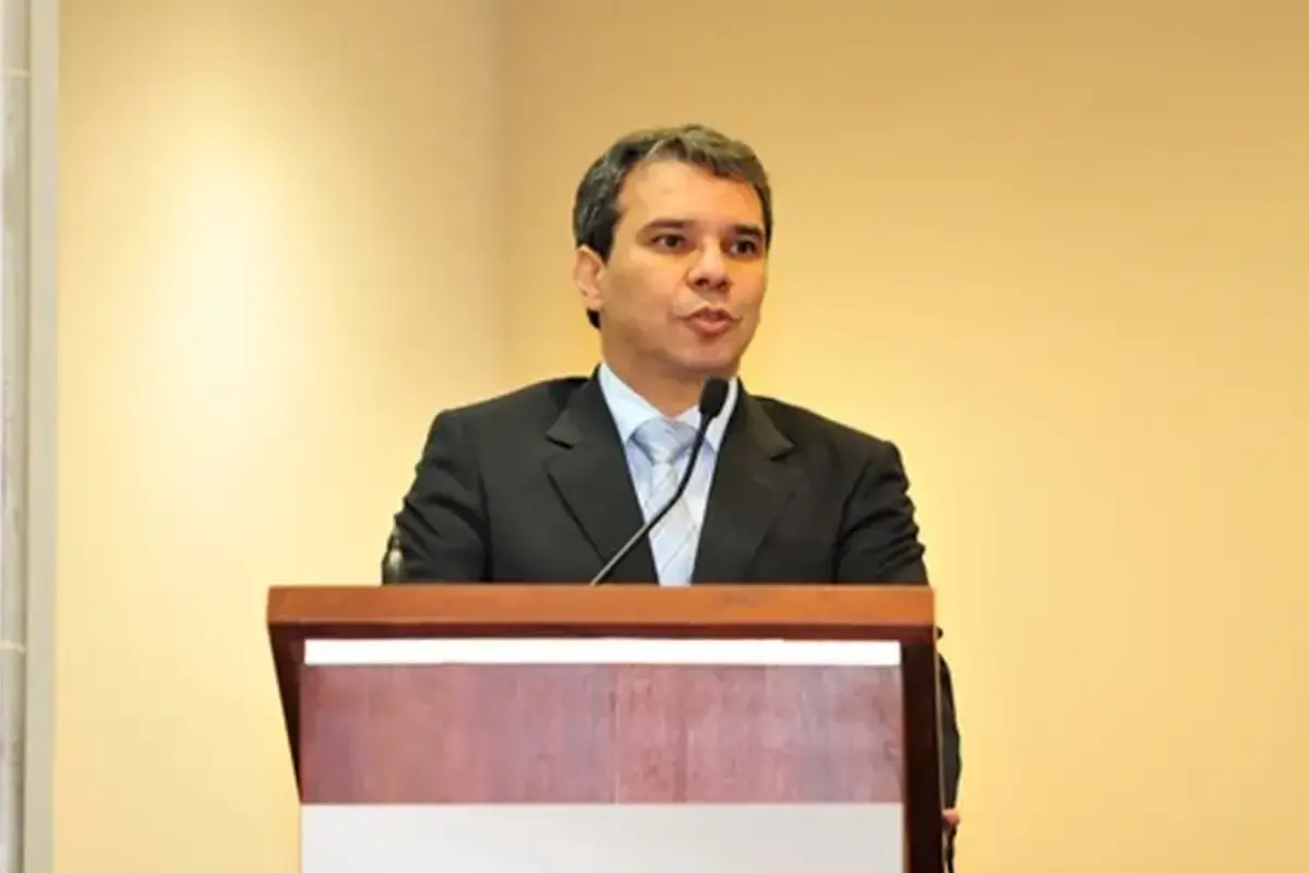 quem-e-o-advogado-que-deve-ser-anunciado-ministro-da-justica