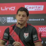 guilherme-marques-valoriza-experiencia-e-projeta-ano-de-conquistas-no-atletico-goianiense