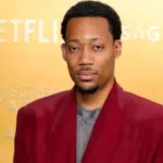 tyler-james-williams-revela-surpresas-no-retorno-de-abbott-elementary-apos-hiato-de-inverno-em-2026