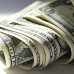 renta-maxima-do-rrq-atinge-1441-dolares-mensais-em-2026:-saiba-como-alcancar-o-valor-pleno