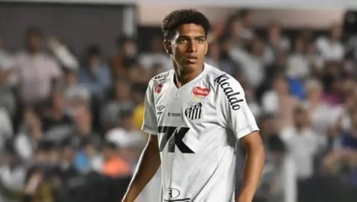 santos-acerta-venda-do-lateral-souza-para-o-tottenham