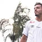 santos-anuncia-a-contratacao-do-volante-gabriel-menino