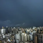apos-temporal,-grande-sao-paulo-amanhece-com-14-mil-imoveis-sem-energia