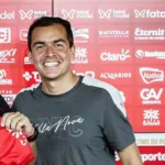 rodrigo-meneses-ira-assumir-a-presidencia-do-conselho-de-orientacao-e-fiscalizacao-do-vila-nova