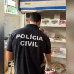 rato-morto,-produtos-vencidos:-policia-fecha-supermercado-e-fabrica-de-temperos-em-goiania