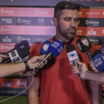 rafael-lacerda-ve-evolucao-na-equipe-e-projeta-classico-contra-o-goias:-“jogo-pesado”