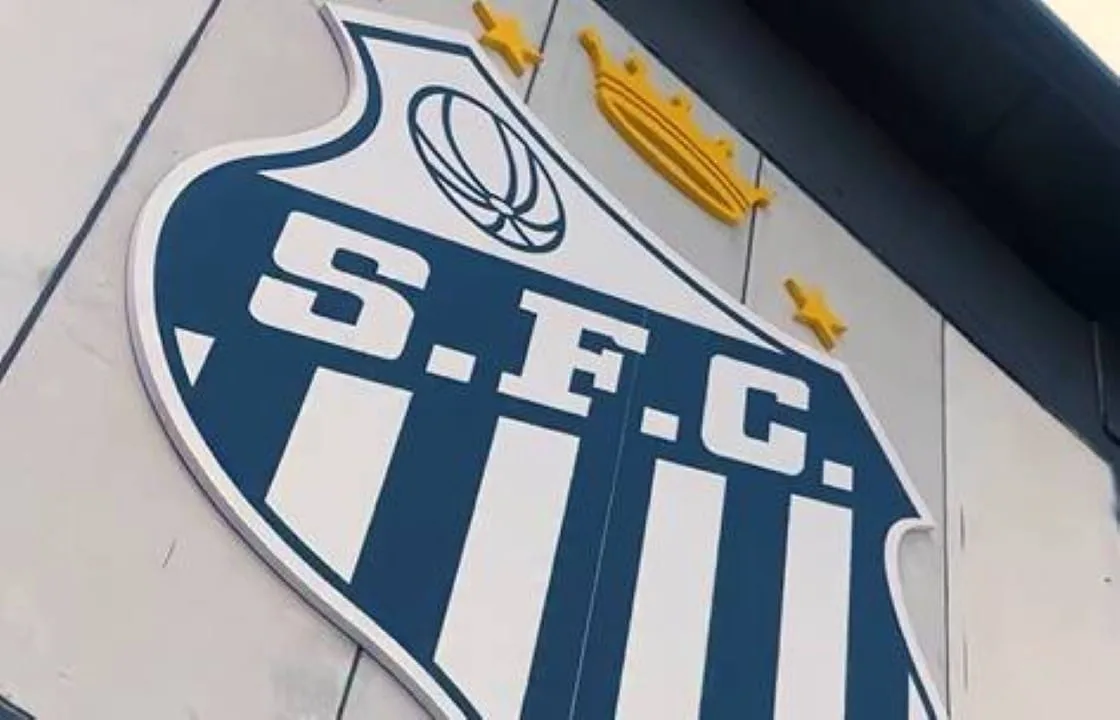 santos-recebe-oferta-de-1-bilhao-de-reais-para-venda-da-saf-e-familia-colombiana-lidera-negocio