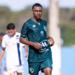 fora-de-casa,-jataiense-derrota-centro-oeste-e-conquista-primeira-vitoria-no-goianao