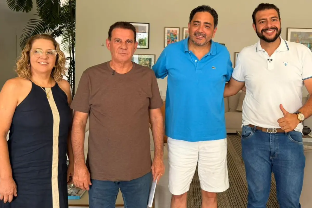 lider-do-governo-caiado-na-assembleia-articula-apoio-de-prefeitos-a-vanderlan