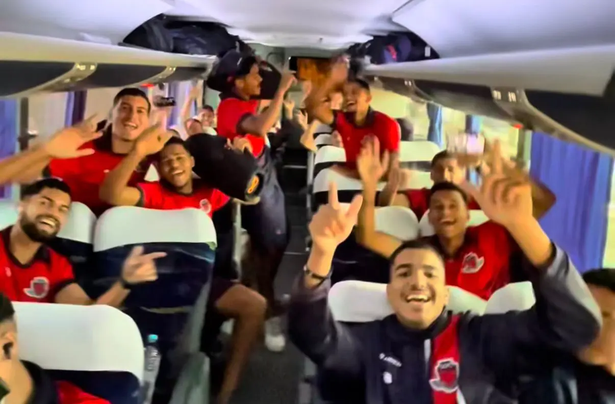 “pega-o-guanabara-e-vem”:-cancao-embala-guanabara-city-antes-de-jogo-contra-o-cruzeiro