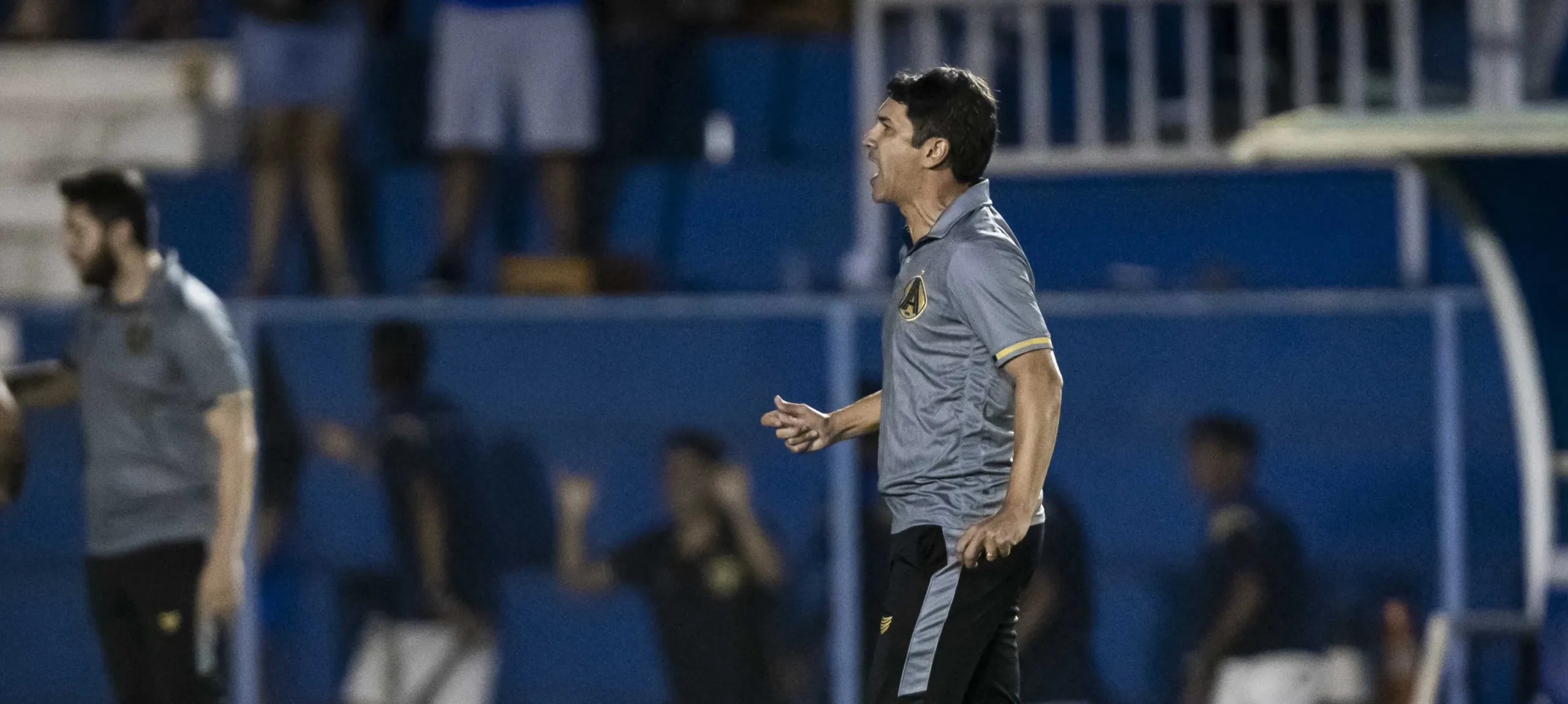 goiatuba-anuncia-a-contratacao-do-tecnico-lucio-flavio