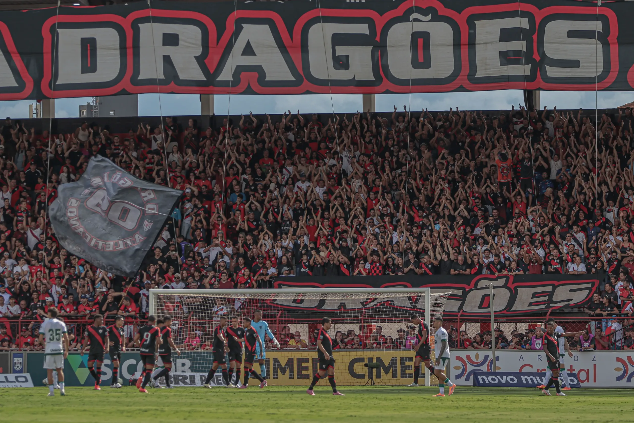 atletico-estabelece-novo-recorde-de-publico-do-goianao-2026