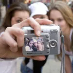 por-que-suas-fotos-dos-anos-2000-podem-estar-perdidas-para-sempre-—-e-como-preservar-as-atuais