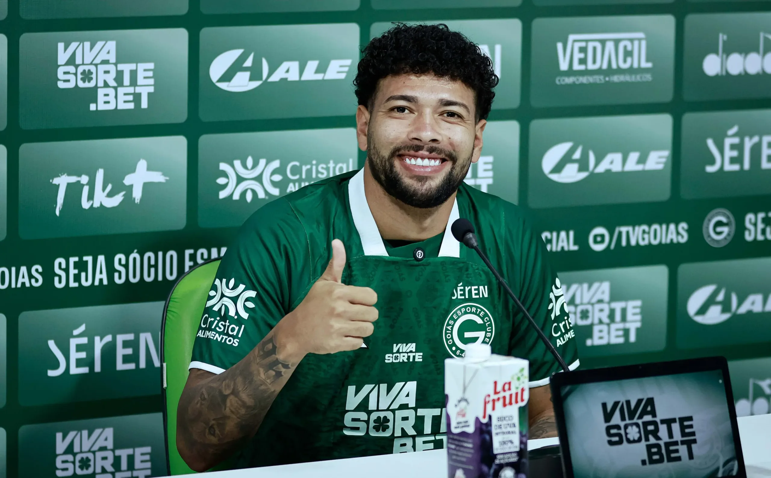 apresentado,-filipe-machado-diz-que-goias-tem-obrigacao-de-voltar-a-ser-campeao-goiano