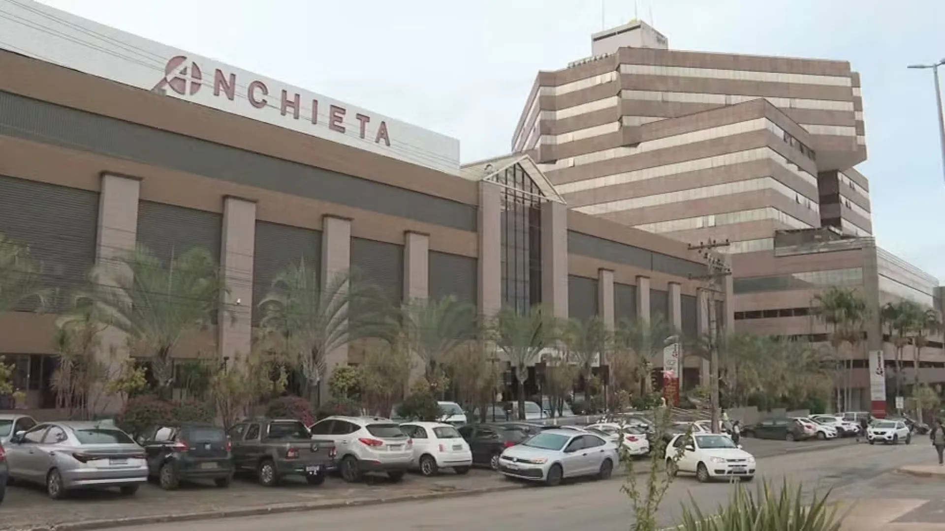 tecnico-aplicou-13-seringas-de-desinfetante-em-vitima;-o-que-se-sabe-sobre-as-mortes-em-hospital-no-df