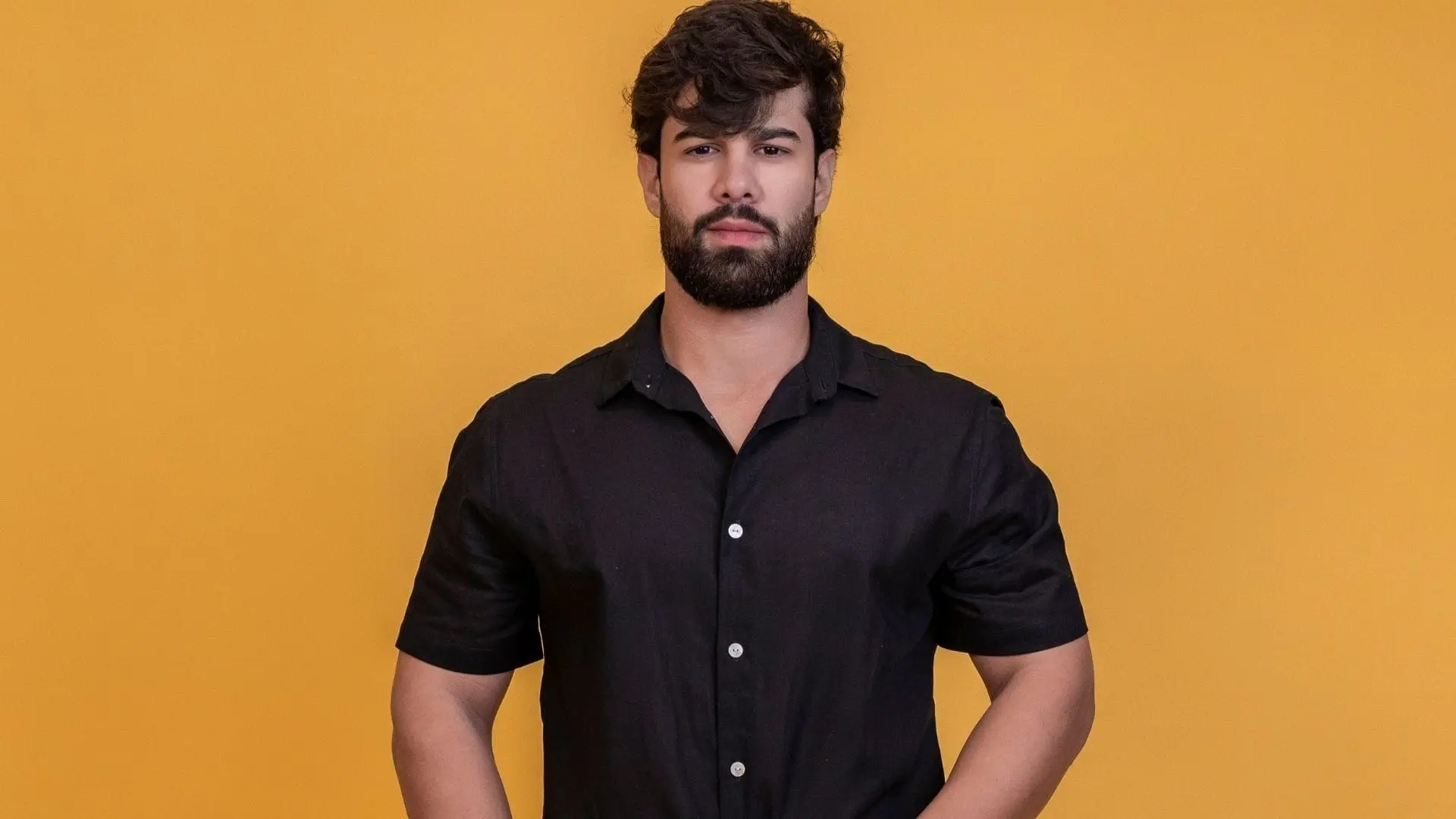 bbb-26:-rosto-do-goiano-paulo-augusto-e-resultado-de-harmonizacao-facial;-veja-antes-e-depois