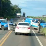 com-drogas-no-carro,-homem-tenta-bater-em-policiais-ao-ser-abordado-na-go-164