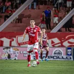 apos-estreia-como-titular,-weverton-valoriza-vitoria-sem-sofrer-gols-do-vila-nova