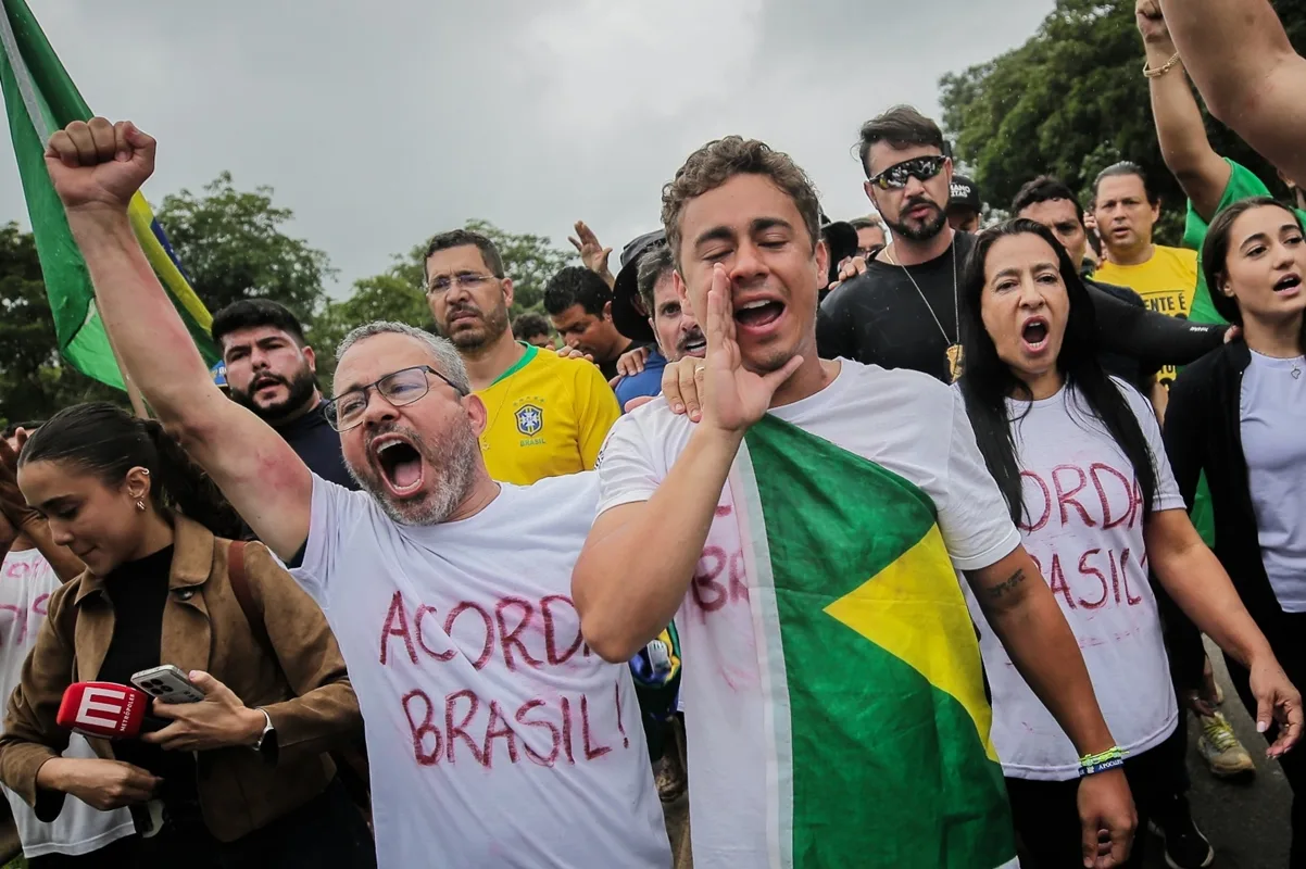 industria,-comercio-e-agro-de-mg-apoiam-caminhada-de-nikolas-ferreira