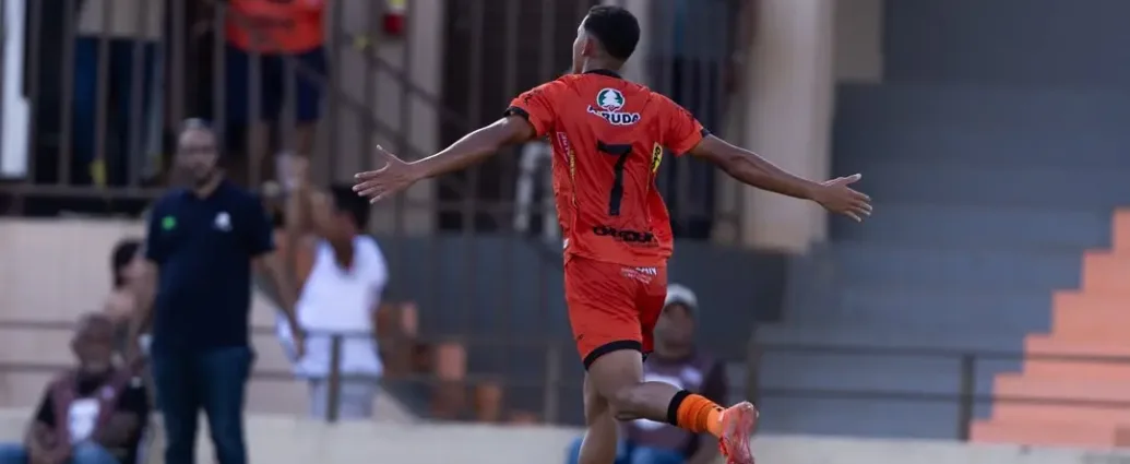 abecat-bate-a-jataiense,-chega-a-quarta-vitoria-consecutiva-e-assume-a-vice-lideranca