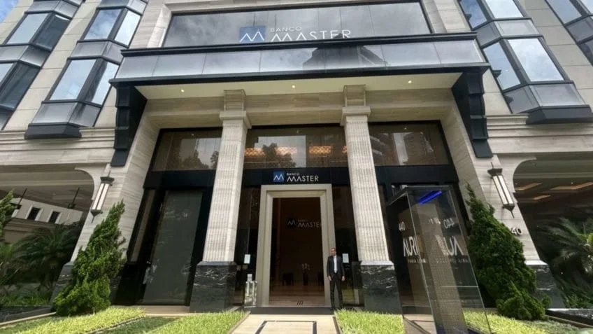 caso-master-liga-judiciario-a-“figuroes”-do-mercado,-diz-“economist”-–-poder360