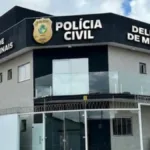 ‘taxa-de-seguranca’:-criminosos-se-passam-por-faccionados-para-extorquir-moradores-e-comerciantes-em-mineiros
