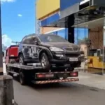carro-abandonado-ha-8-anos-e-retirado-de-shopping-em-anapolis-e-viraliza-nas-redes-sociais